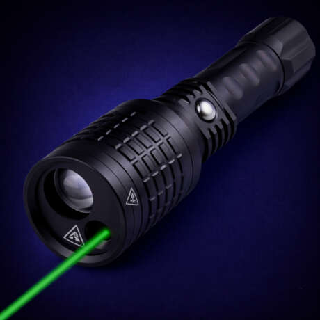 LOOPRA Tactical Flashlight with Green Laser
