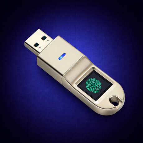 LOOPRA Secure Fingerprint USB Flash Drive