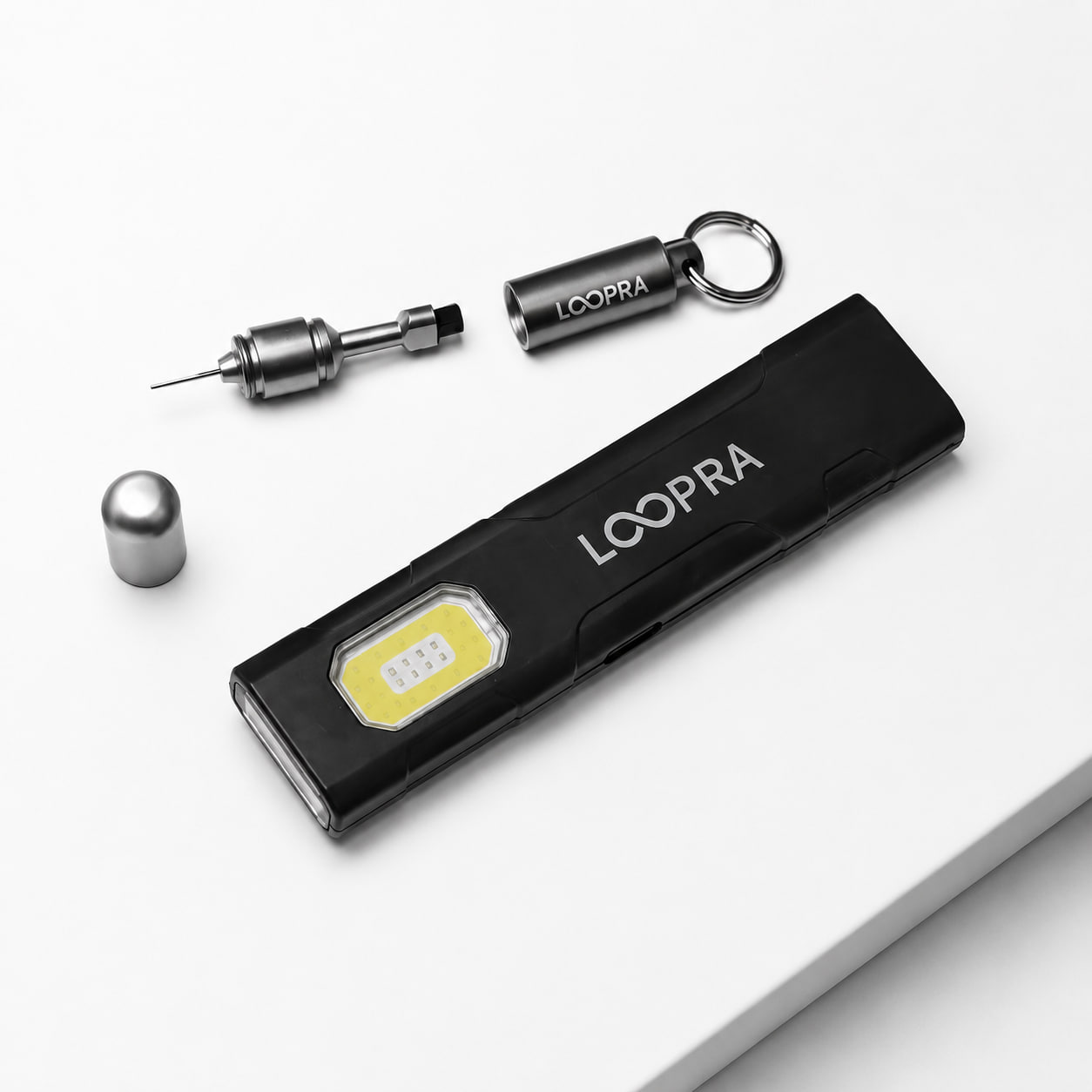 LOOPRA Portable LED Flashlight - Image 10